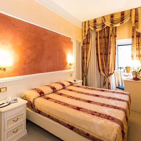 Hotel Erdarelli Roma Exterior foto